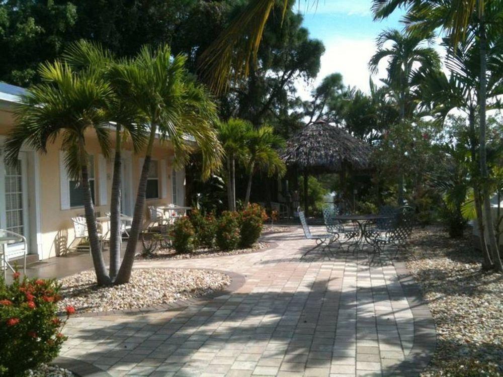 Marco Island Lakeside Inn Eksteriør bilde