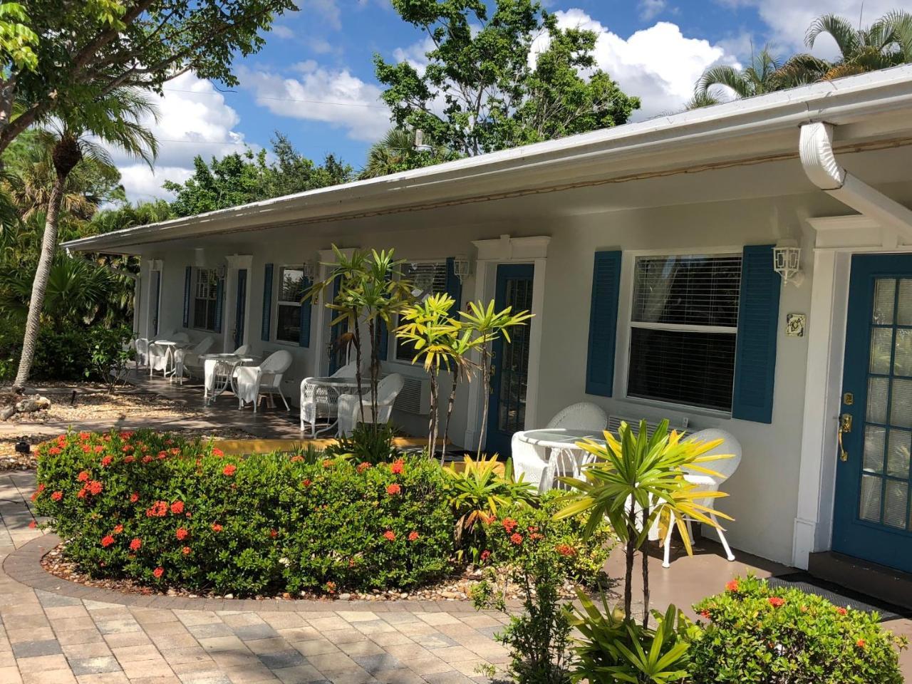 Marco Island Lakeside Inn Eksteriør bilde