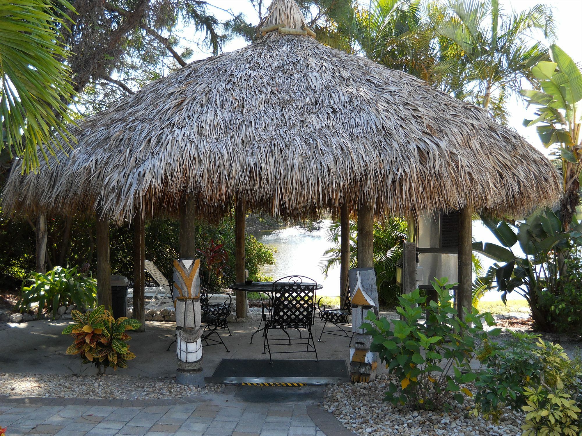 Marco Island Lakeside Inn Eksteriør bilde