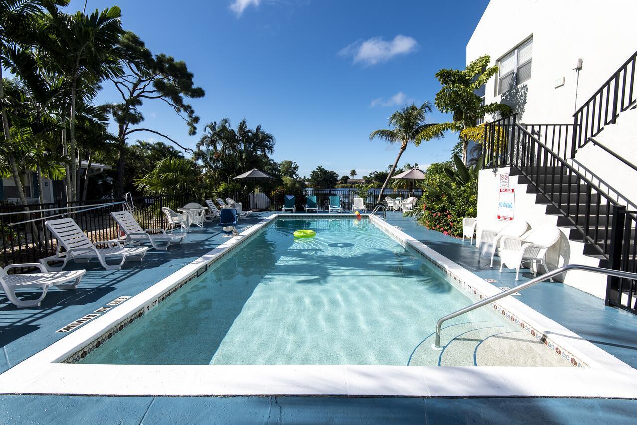 Marco Island Lakeside Inn Eksteriør bilde